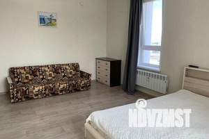 1-к квартира, посуточно, 40м2, 15/25 этаж