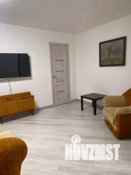 2-к квартира, посуточно, 42м2, 2/5 этаж