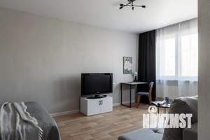 1-к квартира, посуточно, 32м2, 2/10 этаж