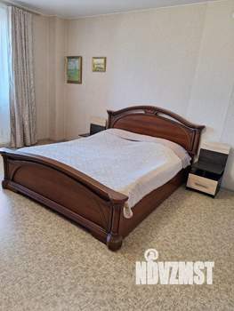 1-к квартира, посуточно, 42м2, 6/25 этаж