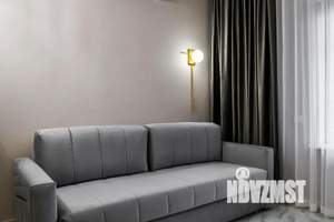 Студия квартира, посуточно, 26м2, 10/23 этаж