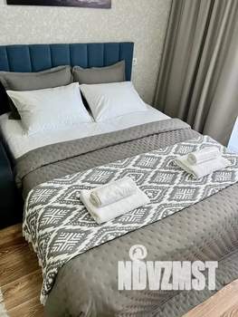 Студия квартира, посуточно, 37м2, 7/17 этаж