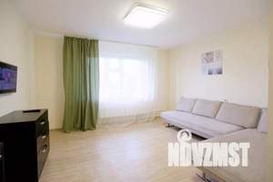 2-к квартира, посуточно, 65м2, 1/10 этаж