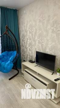 1-к квартира, посуточно, 41м2, 4/10 этаж