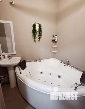 Студия квартира, посуточно, 30м2, 24/25 этаж