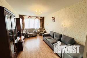 2-к квартира, посуточно, 80м2, 9/25 этаж