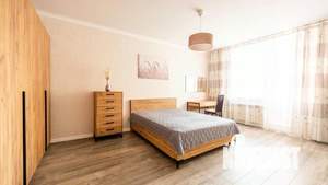 2-к квартира, посуточно, 86м2, 3/16 этаж