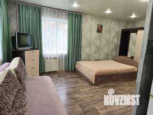 1-к квартира, посуточно, 32м2, 1/5 этаж