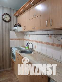 Студия квартира, на длительный срок, 18м2, 1/5 этаж