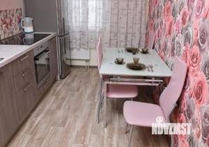 2-к квартира, посуточно, 65м2, 1/1 этаж