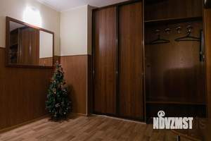 2-к квартира, посуточно, 50м2, 1/1 этаж