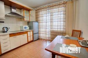 2-к квартира, посуточно, 62м2, 5/10 этаж