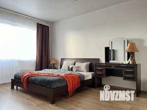 1-к квартира, посуточно, 40м2, 15/25 этаж