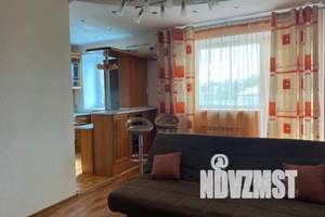 2-к квартира, посуточно, 45м2, 5/5 этаж