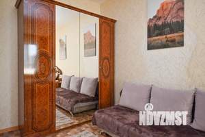 1-к квартира, посуточно, 42м2, 1/1 этаж