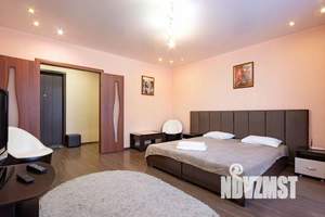 1-к квартира, посуточно, 38м2, 4/10 этаж