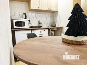 Студия квартира, посуточно, 35м2, 13/14 этаж