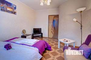 1-к квартира, посуточно, 40м2, 9/10 этаж