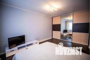 1-к квартира, посуточно, 38м2, 4/16 этаж