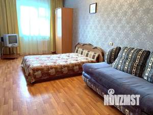 1-к квартира, посуточно, 35м2, 8/9 этаж