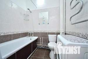 1-к квартира, посуточно, 42м2, 20/25 этаж