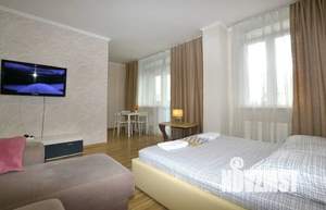 1-к квартира, посуточно, 50м2, 8/10 этаж