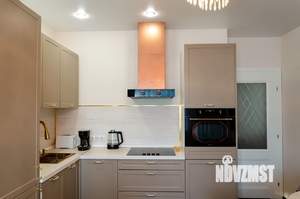 2-к квартира, посуточно, 42м2, 8/14 этаж