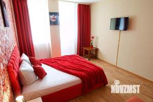 1-к квартира, посуточно, 42м2, 1/1 этаж