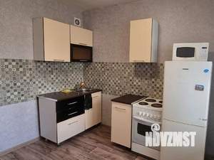 1-к квартира, посуточно, 36м2, 8/10 этаж