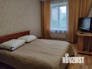 2-к квартира, посуточно, 40м2, 4/10 этаж