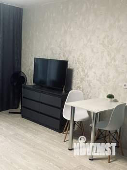Студия квартира, посуточно, 25м2, 11/14 этаж