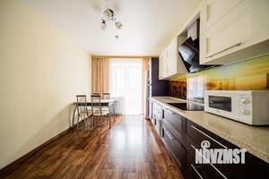 2-к квартира, посуточно, 78м2, 1/1 этаж