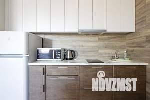 1-к квартира, посуточно, 42м2, 12/17 этаж