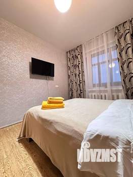 3-к квартира, посуточно, 62м2, 1/1 этаж