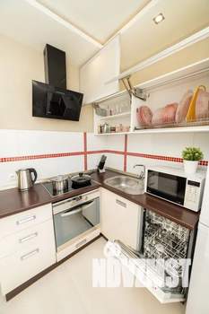 2-к квартира, посуточно, 45м2, 9/9 этаж