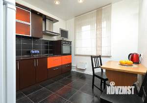 2-к квартира, посуточно, 53м2, 1/1 этаж