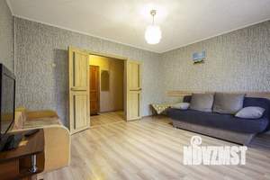 2-к квартира, посуточно, 48м2, 1/10 этаж