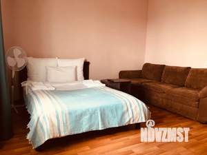 1-к квартира, посуточно, 42м2, 8/9 этаж