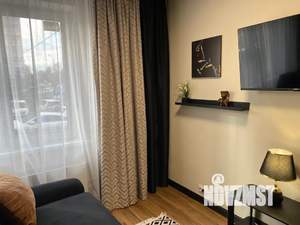 Студия квартира, посуточно, 30м2, 1/17 этаж