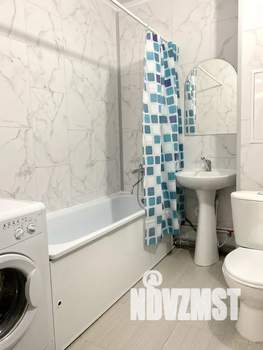 Студия квартира, посуточно, 35м2, 15/25 этаж