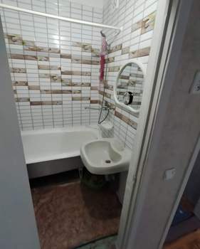 1-к квартира, на длительный срок, 42м2, 10/10 этаж