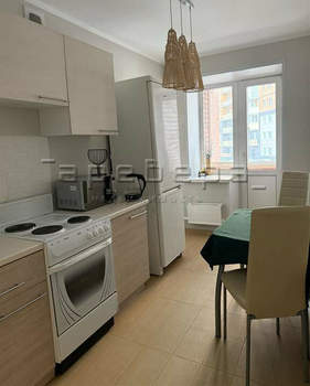 1-к квартира, на длительный срок, 36м2, 1/10 этаж