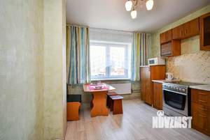 1-к квартира, посуточно, 45м2, 4/10 этаж