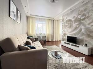 2-к квартира, посуточно, 52м2, 1/1 этаж