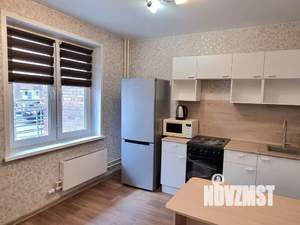 2-к квартира, посуточно, 64м2, 1/15 этаж