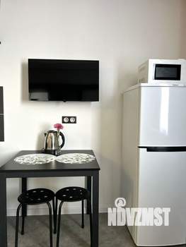 1-к квартира, посуточно, 42м2, 1/4 этаж