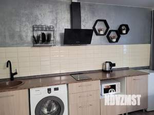 Студия квартира, посуточно, 40м2, 15/25 этаж