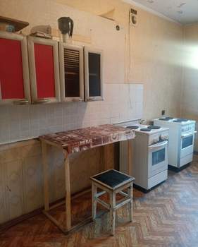 3-к квартира, на длительный срок, 100м2, 3/10 этаж