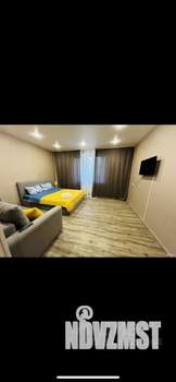 1-к квартира, посуточно, 41м2, 3/9 этаж