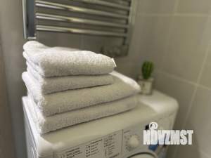 1-к квартира, посуточно, 47м2, 1/1 этаж